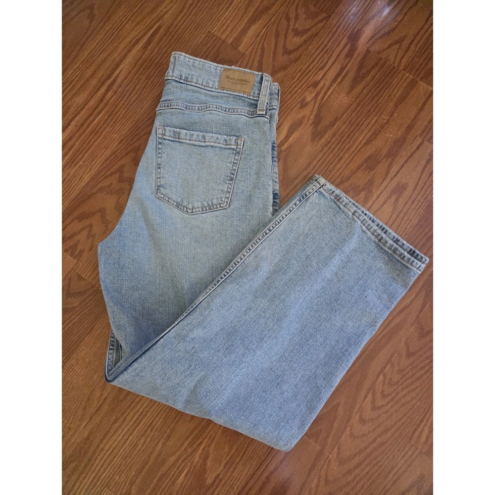Abercrombie Kids High Rise Wide Leg Jeans Light Wash Size 17/18 Short Adjustable